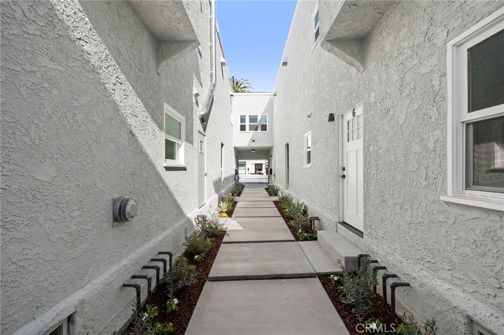 Alamitos Beach (AB) - Residential Lease