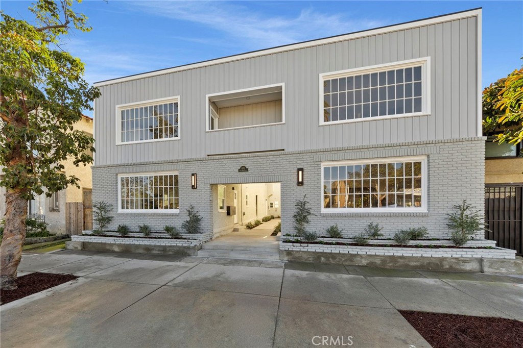 Alamitos Beach (AB) - Residential Lease