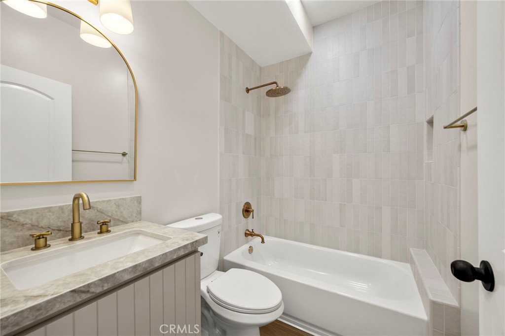 Alamitos Beach (AB) - Residential Lease