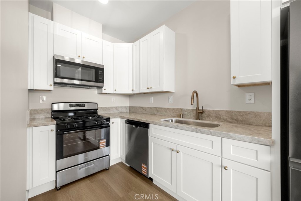 Alamitos Beach (AB) - Residential Lease