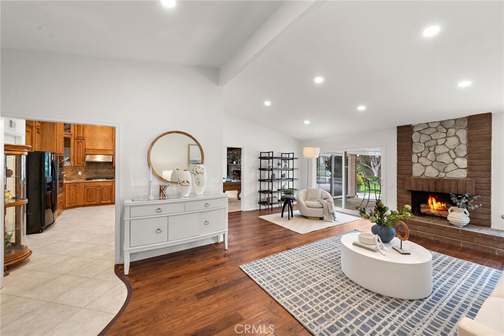 4951 Oak Tree Court