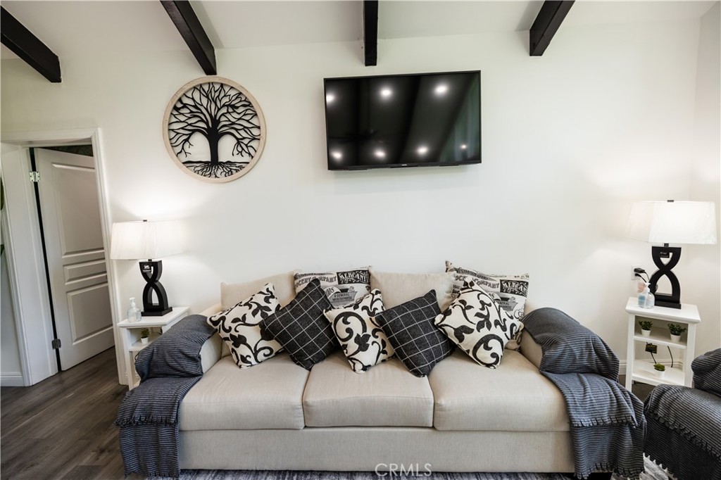 Crestline (CRES) - Residential