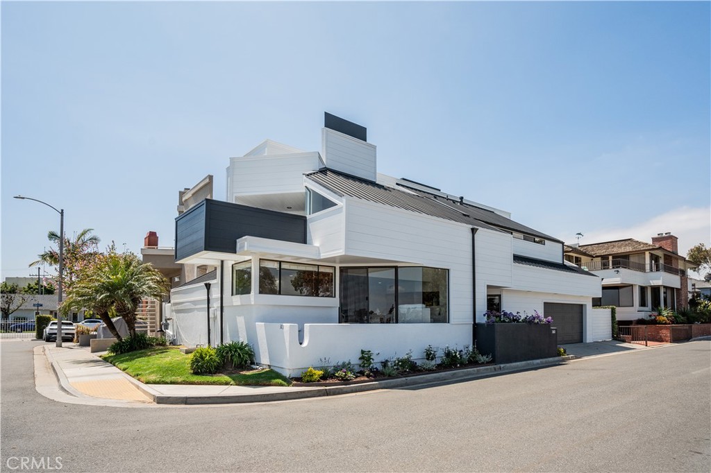 383 Marina Park Lane