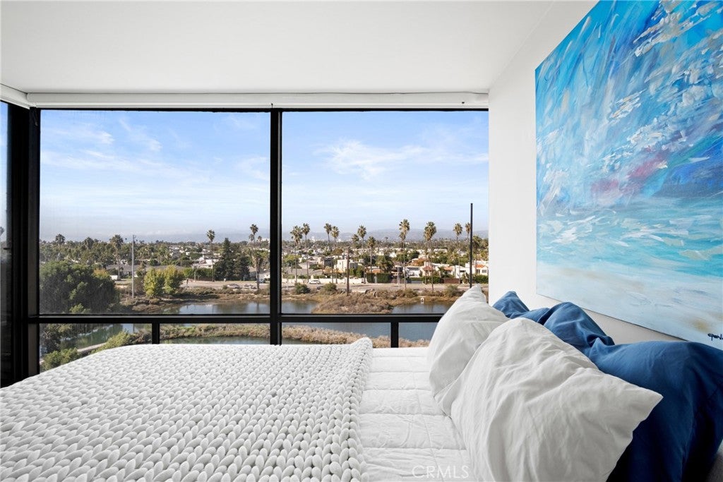 4265 Marina City Dr. 207