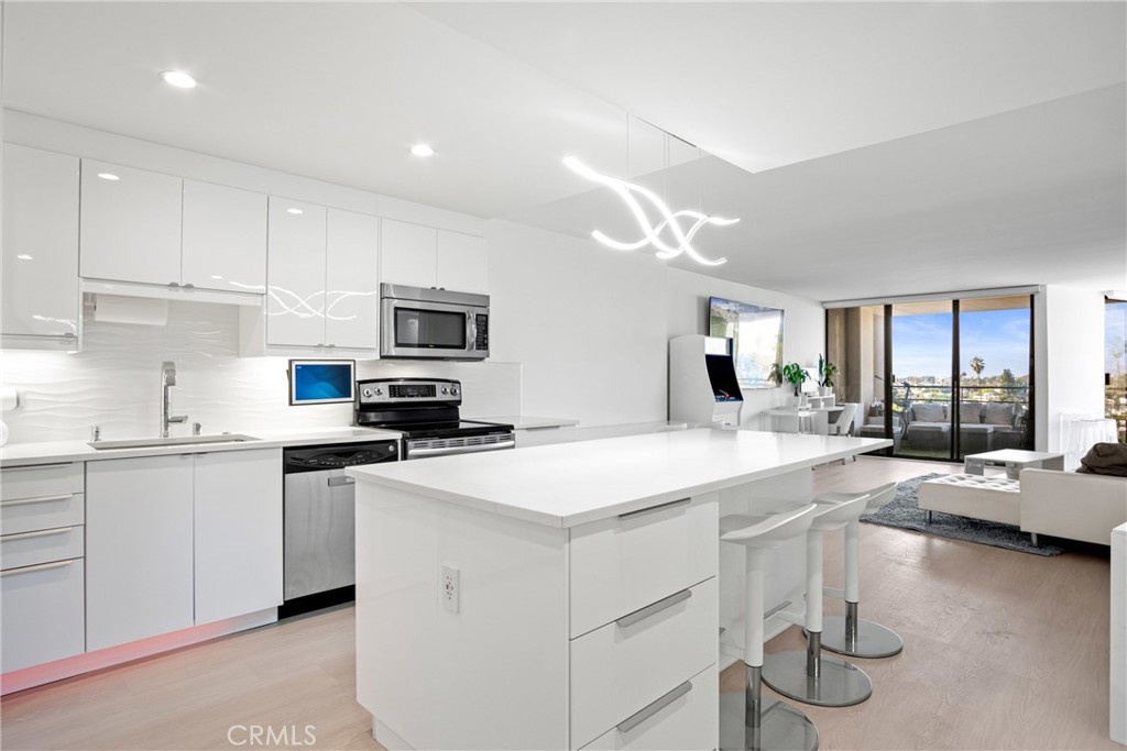 4265 Marina City Dr. 207