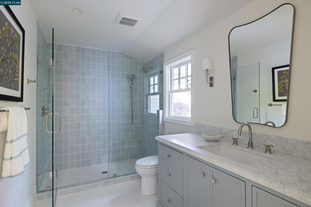 HAPPY VALLEY - Residential