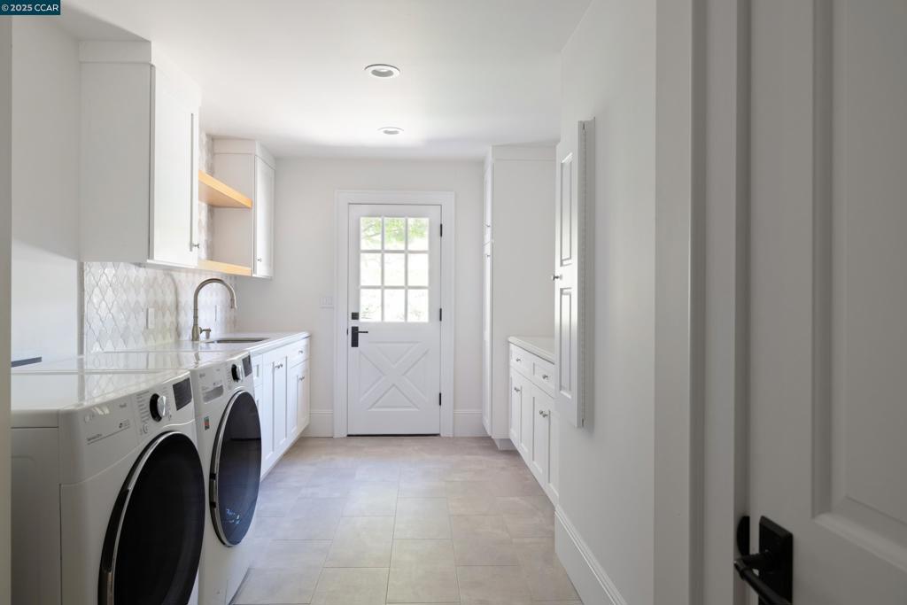 HAPPY VALLEY - Residential