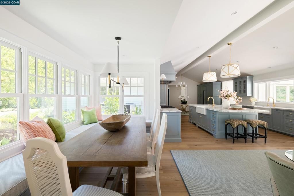 HAPPY VALLEY - Residential