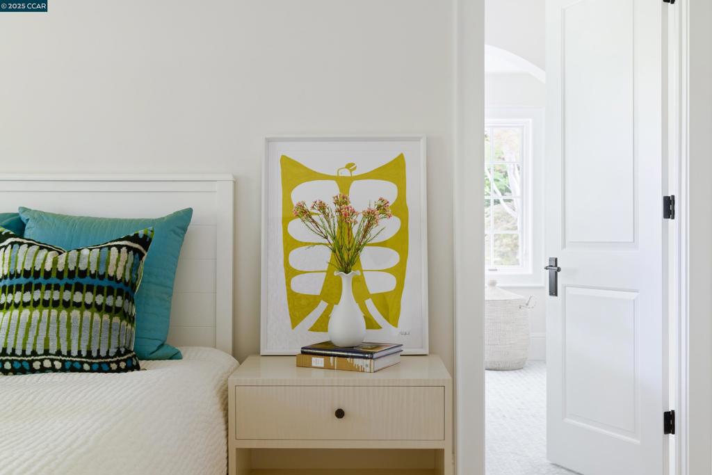 HAPPY VALLEY - Residential