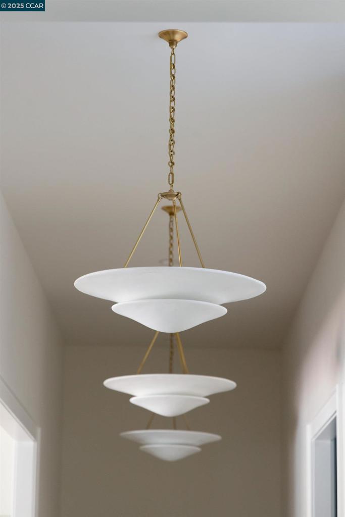 HAPPY VALLEY - Residential