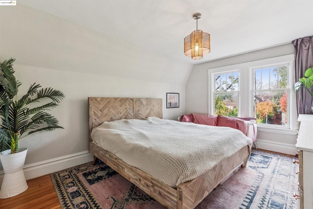 ALAMEDA - Residential