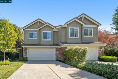 Photo of 12 Cross Bridge Pl PL, Danville, CA 94526 (MLS # 41150459)