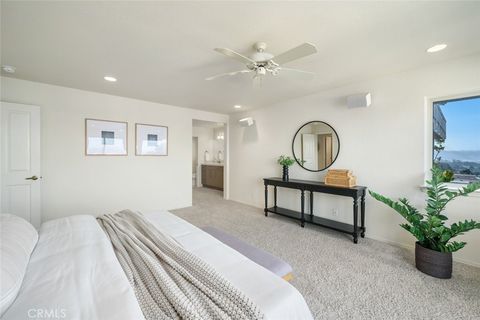 Tiny photo for 2621 Maple Avenue, Morro Bay, CA 93442 (MLS # SC26084298)