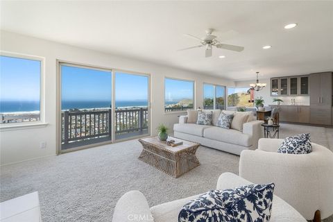 Tiny photo for 2621 Maple Avenue, Morro Bay, CA 93442 (MLS # SC26084298)