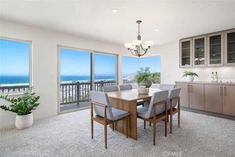 Tiny photo for 2621 Maple Avenue, Morro Bay, CA 93442 (MLS # SC26084298)