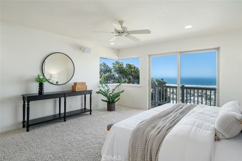 Tiny photo for 2621 Maple Avenue, Morro Bay, CA 93442 (MLS # SC26084298)