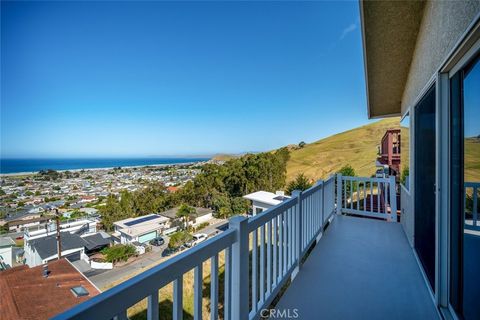 Tiny photo for 2621 Maple Avenue, Morro Bay, CA 93442 (MLS # SC26084298)