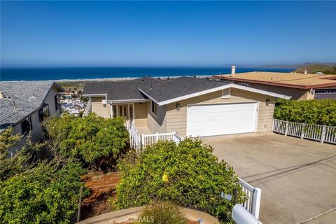 Tiny photo for 2621 Maple Avenue, Morro Bay, CA 93442 (MLS # SC26084298)