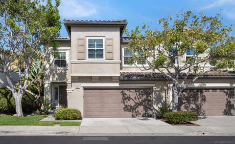 Photo of 6442 Kinglet Way Way, Carlsbad, CA 92011 (MLS # 260021338SD)