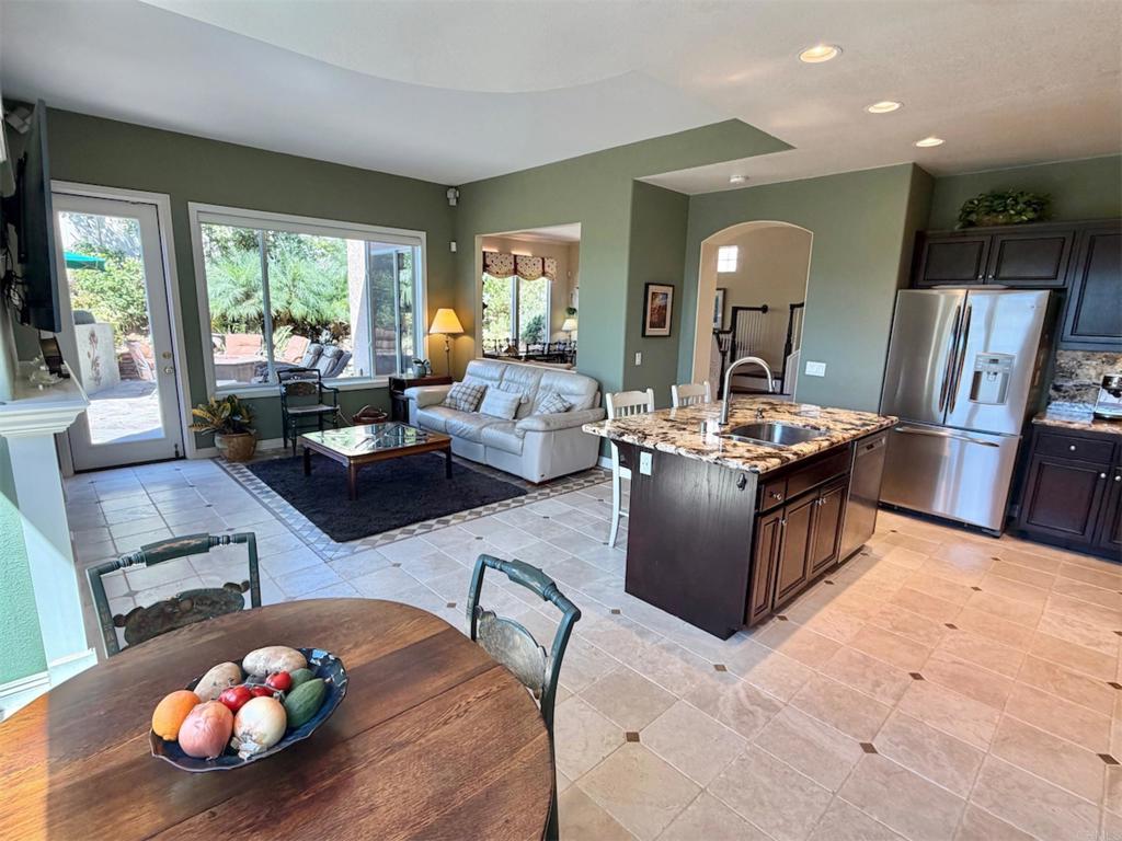 1689 Robin Place