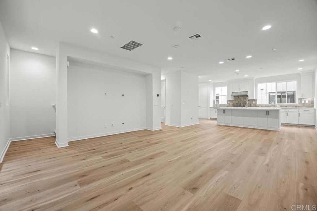 2545 Broom Lane