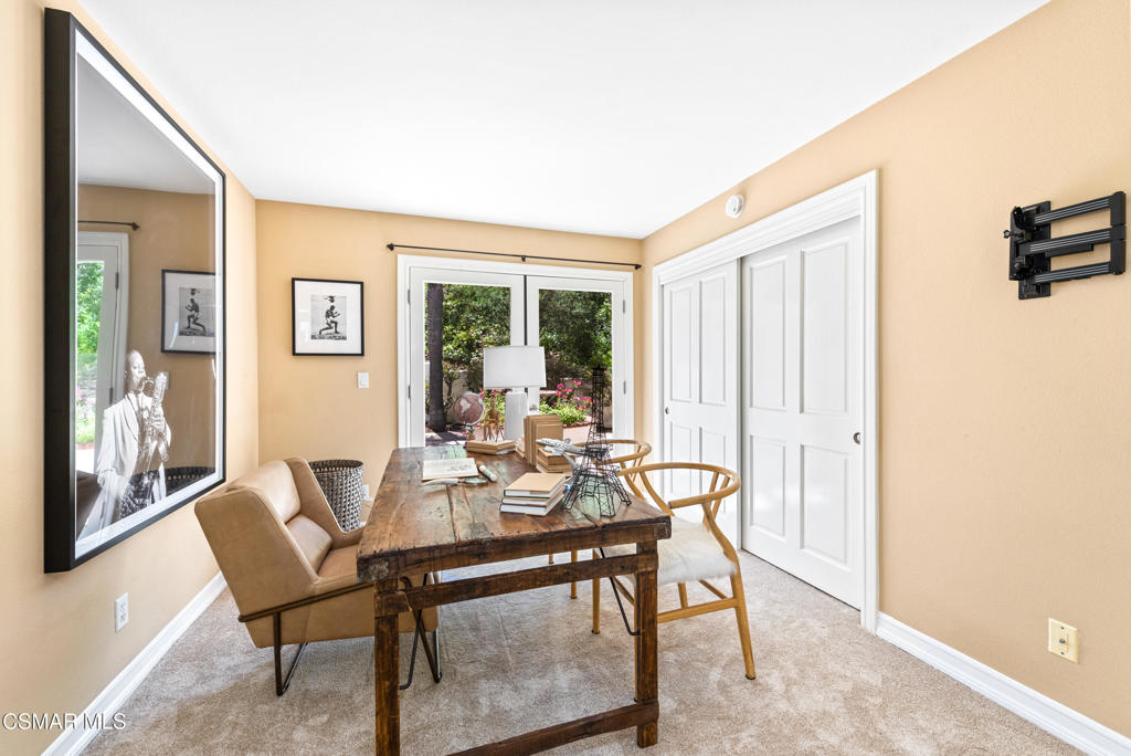 Las Posas Estates - 5249 - Residential