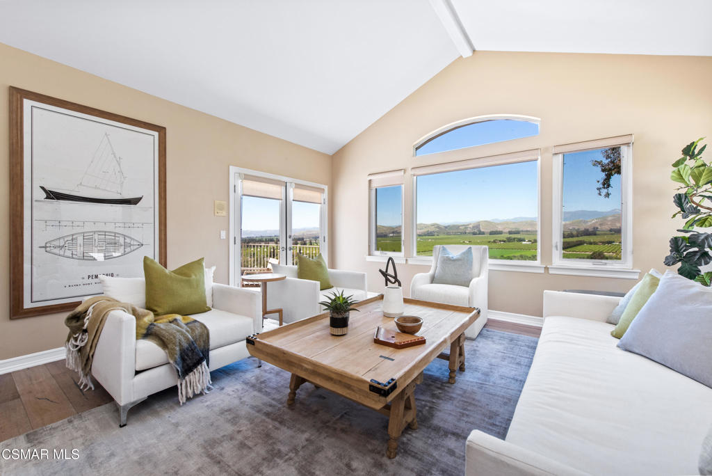 Las Posas Estates - 5249 - Residential