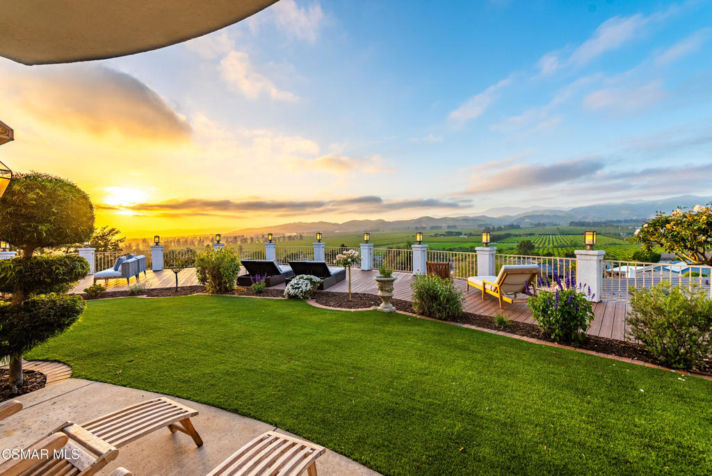 Las Posas Estates - 5249 - Residential