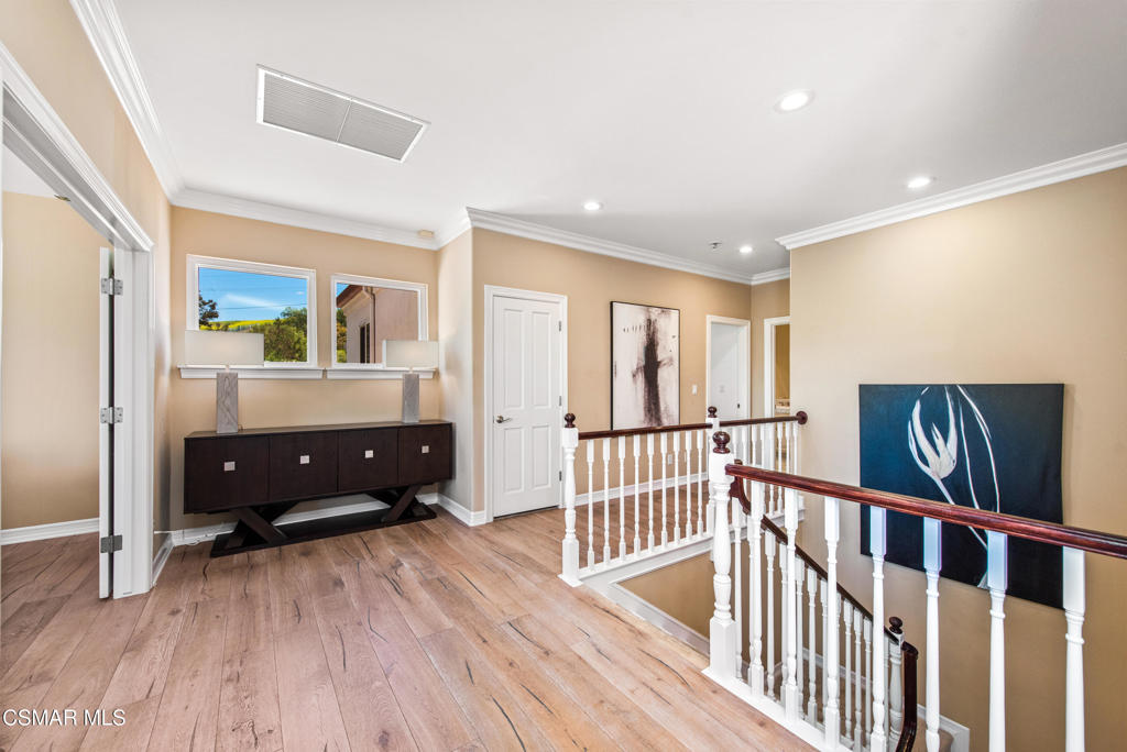 Las Posas Estates - 5249 - Residential