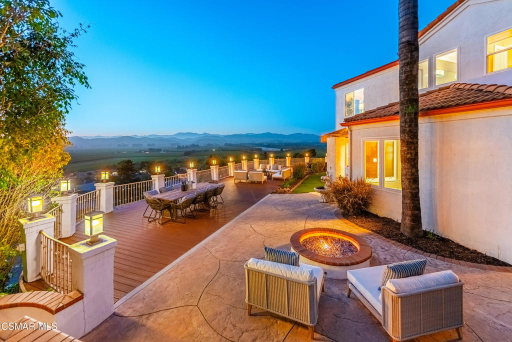 Las Posas Estates - 5249 - Residential