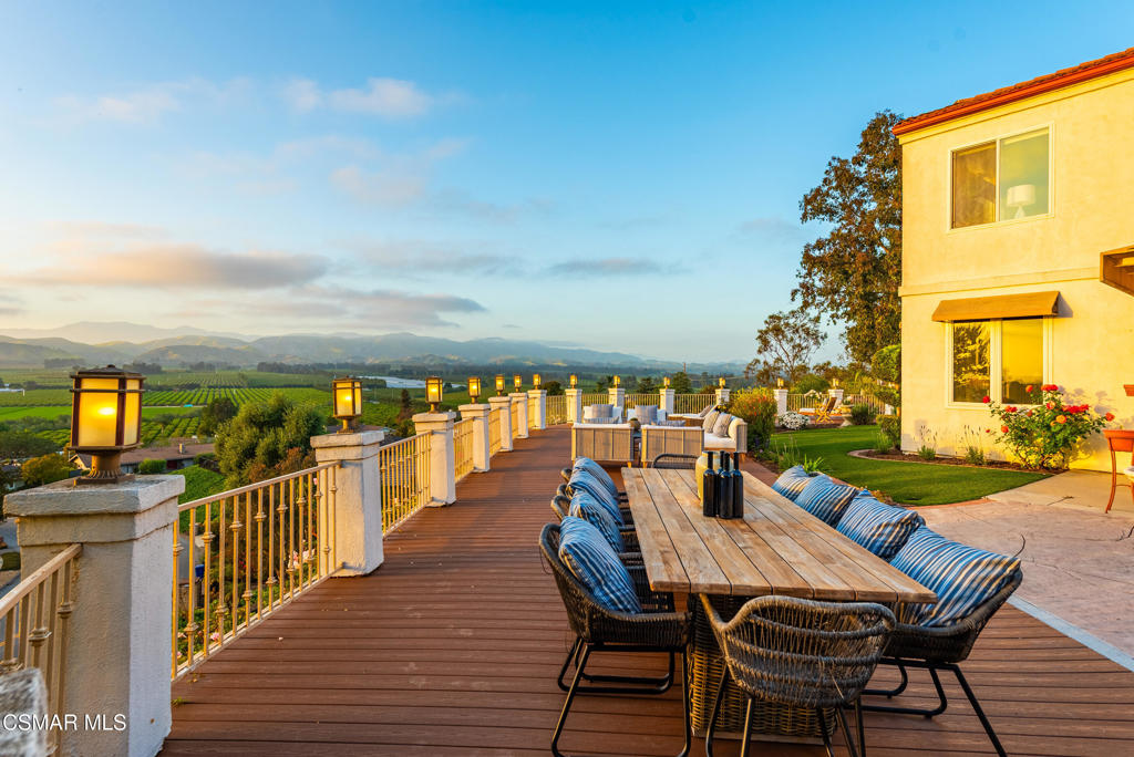 Las Posas Estates - 5249 - Residential