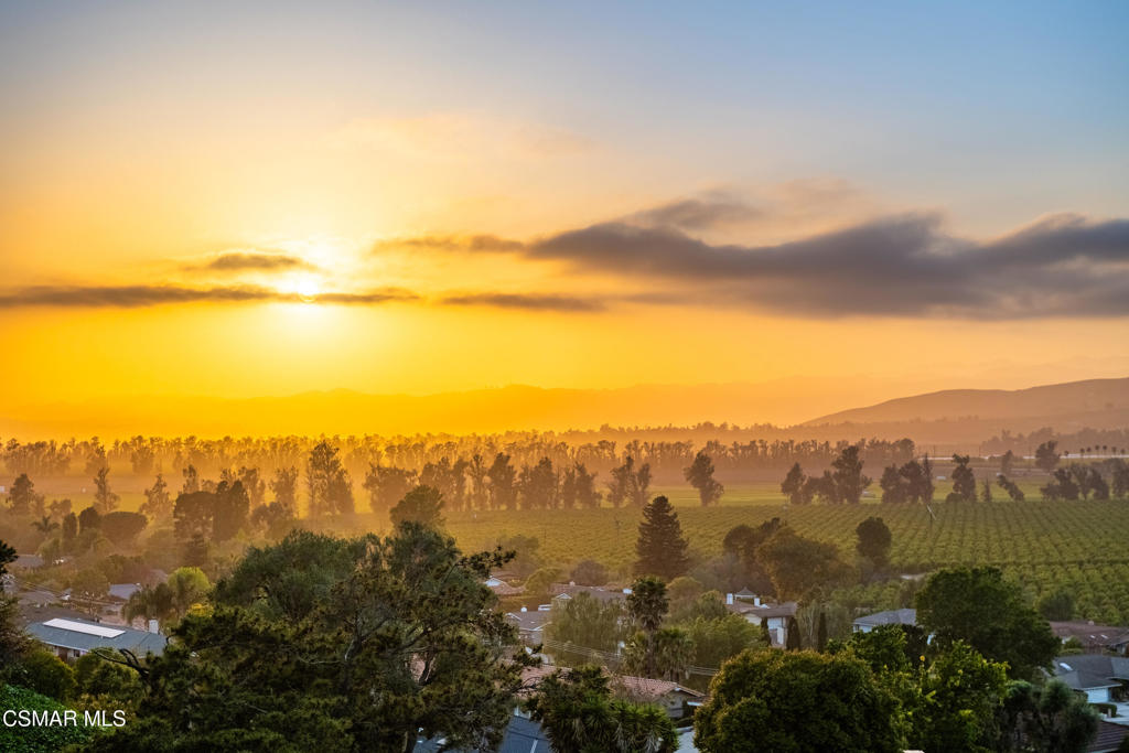 Las Posas Estates - 5249 - Residential