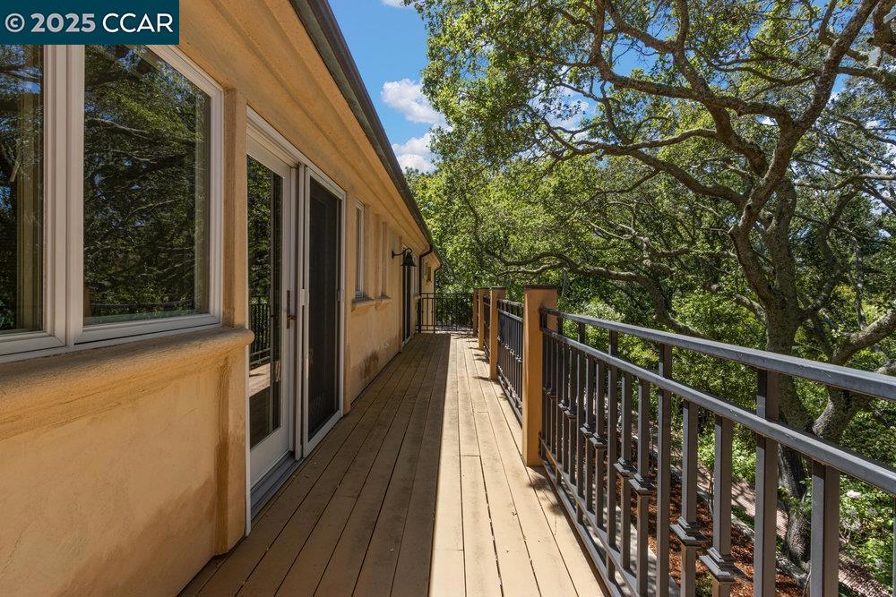 UPPER HAPPY VLY - Residential