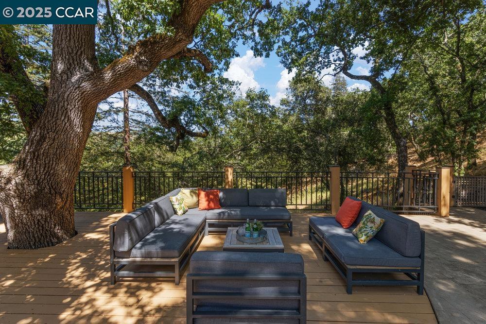UPPER HAPPY VLY - Residential