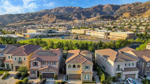 Photo of 20511 Lantana Court, Porter Ranch, CA 91326 (MLS # 226003813)