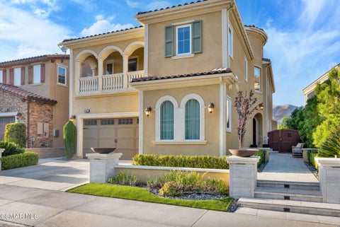 Photo of 20511 Lantana Court, Porter Ranch, CA 91326 (MLS # 226003813)