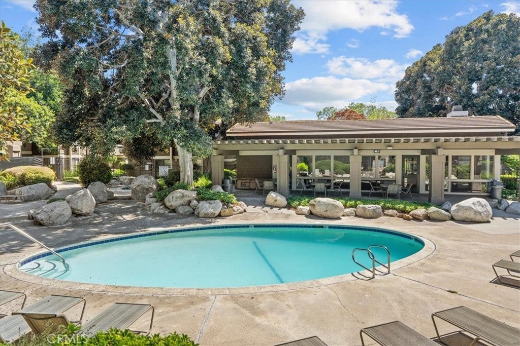 208 Springview, Irvine CA 92620 - Photo 24