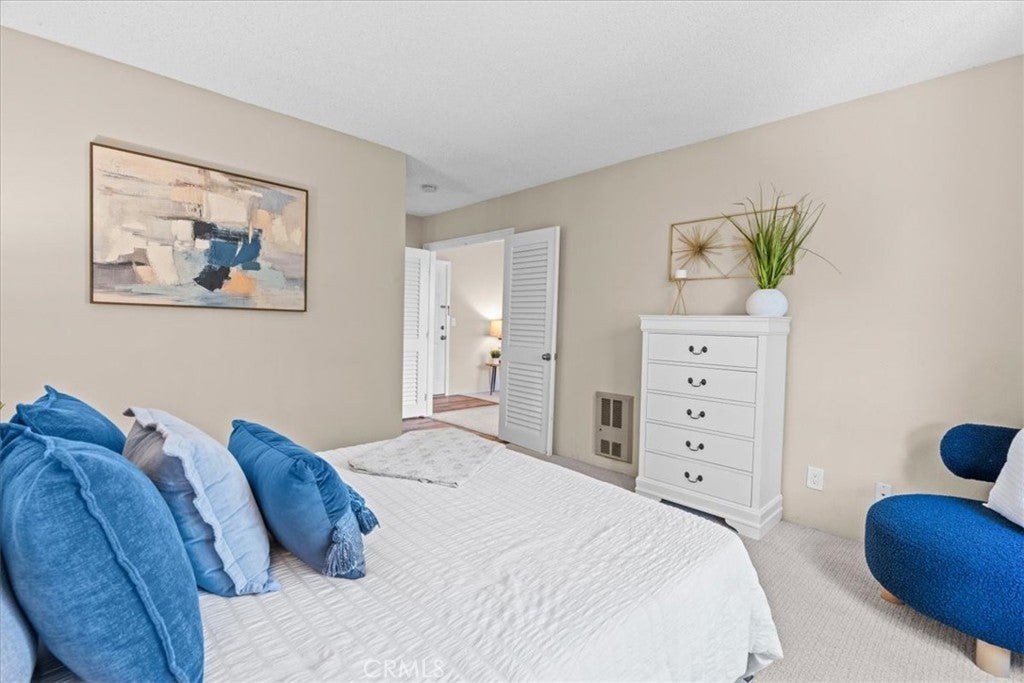 208 Springview, Irvine CA 92620 - Photo 17
