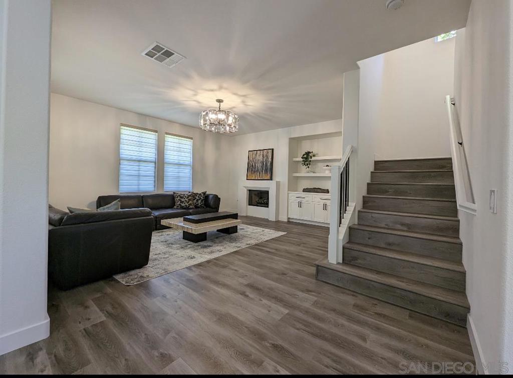 Properties 4 15753 SPRECKELS PLACE