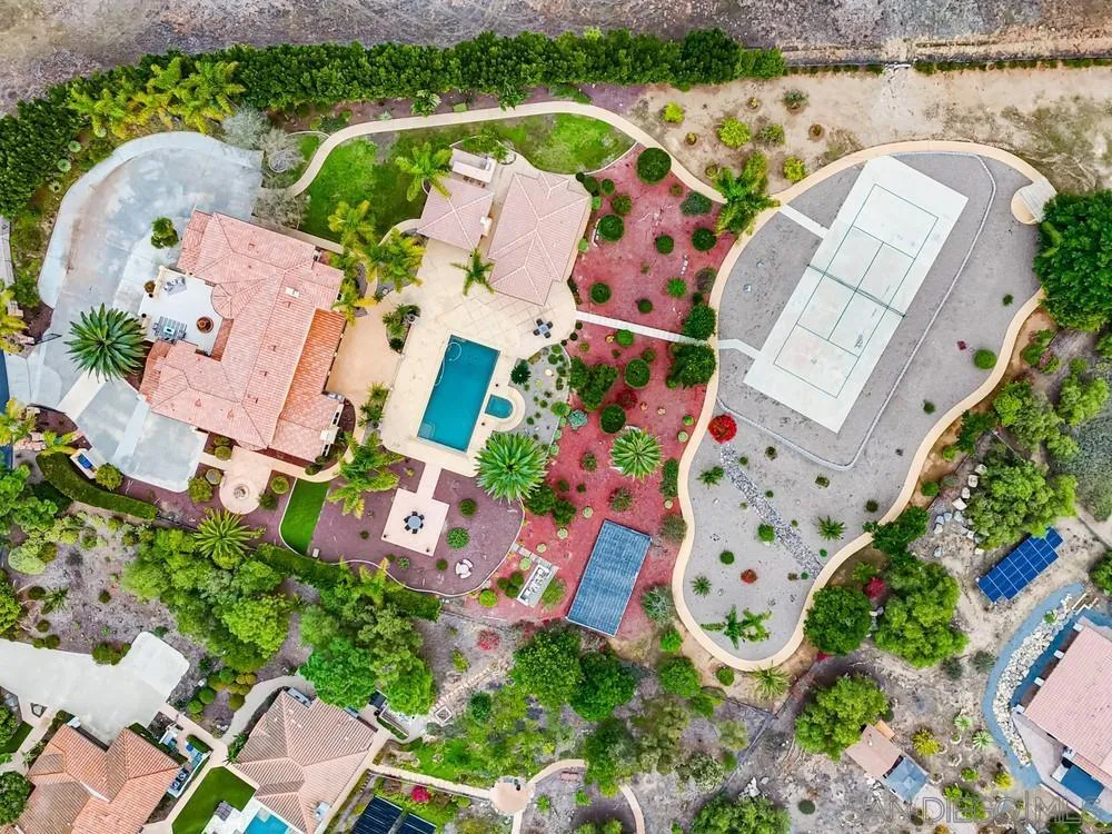 Poway, California 92064, United States, 7 Bedrooms Bedrooms, ,6 BathroomsBathrooms,Residential,Active,247518