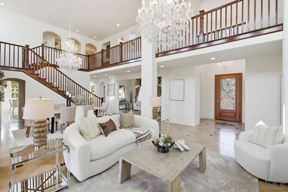 Poway, California 92064, United States, 7 Bedrooms Bedrooms, ,6 BathroomsBathrooms,Residential,Active,247518