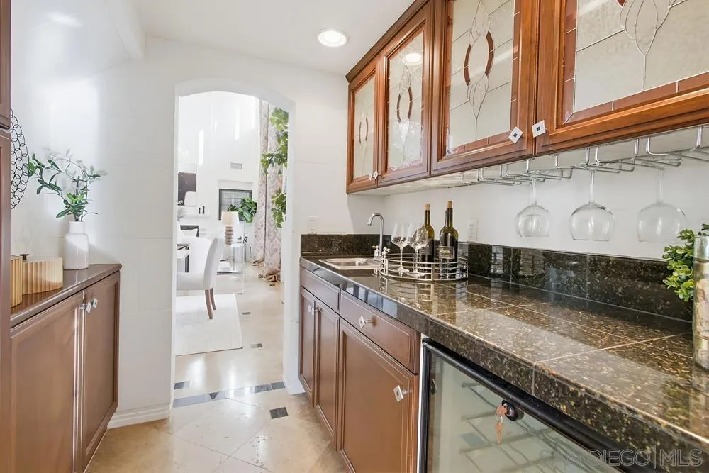 Poway, California 92064, United States, 7 Bedrooms Bedrooms, ,6 BathroomsBathrooms,Residential,Active,247518