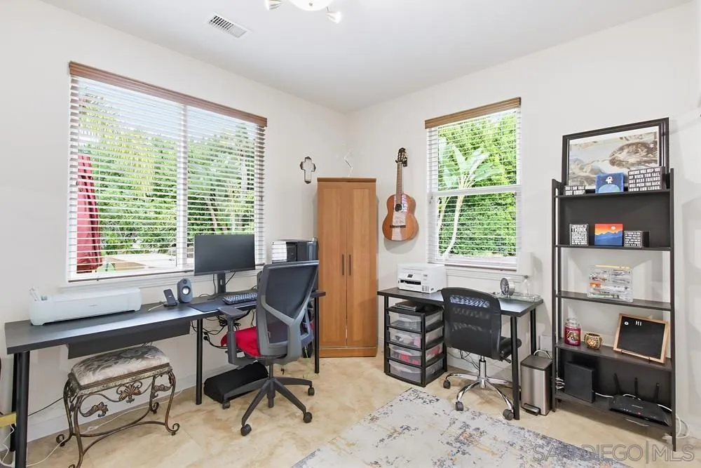 Poway, California 92064, United States, 7 Bedrooms Bedrooms, ,6 BathroomsBathrooms,Residential,Active,247518