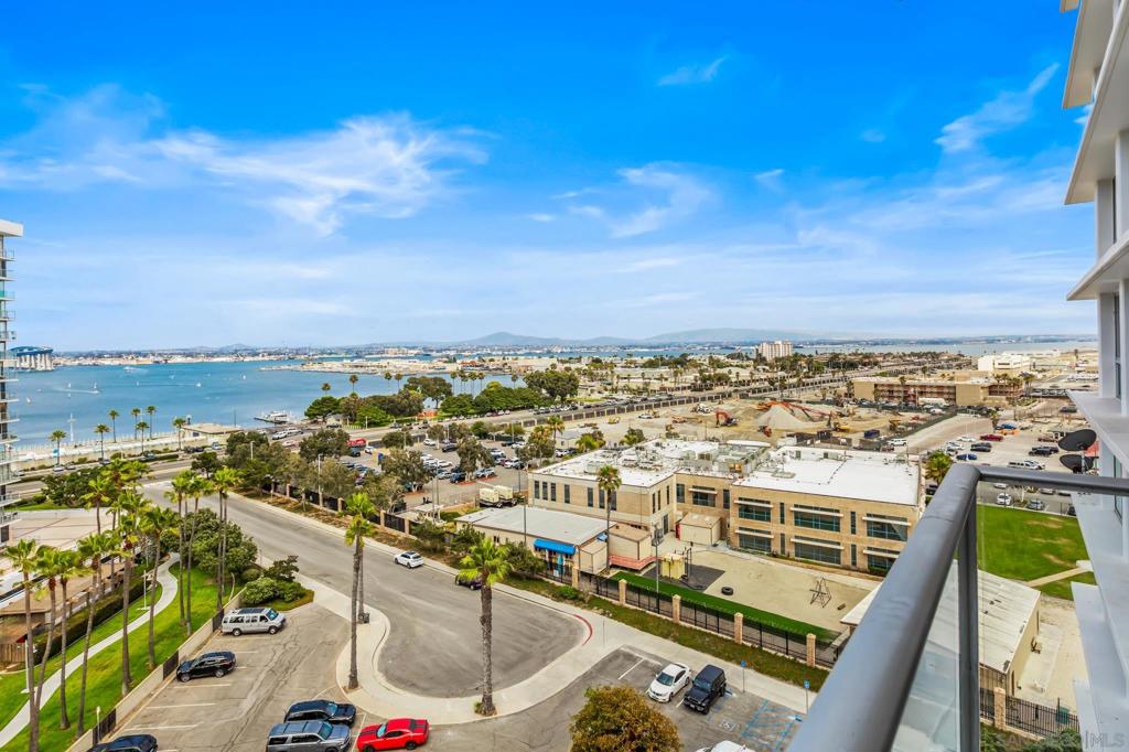 Coronado Shores - Residential