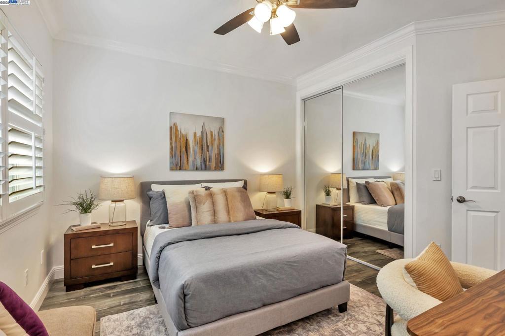 UPPER CENTER - Residential