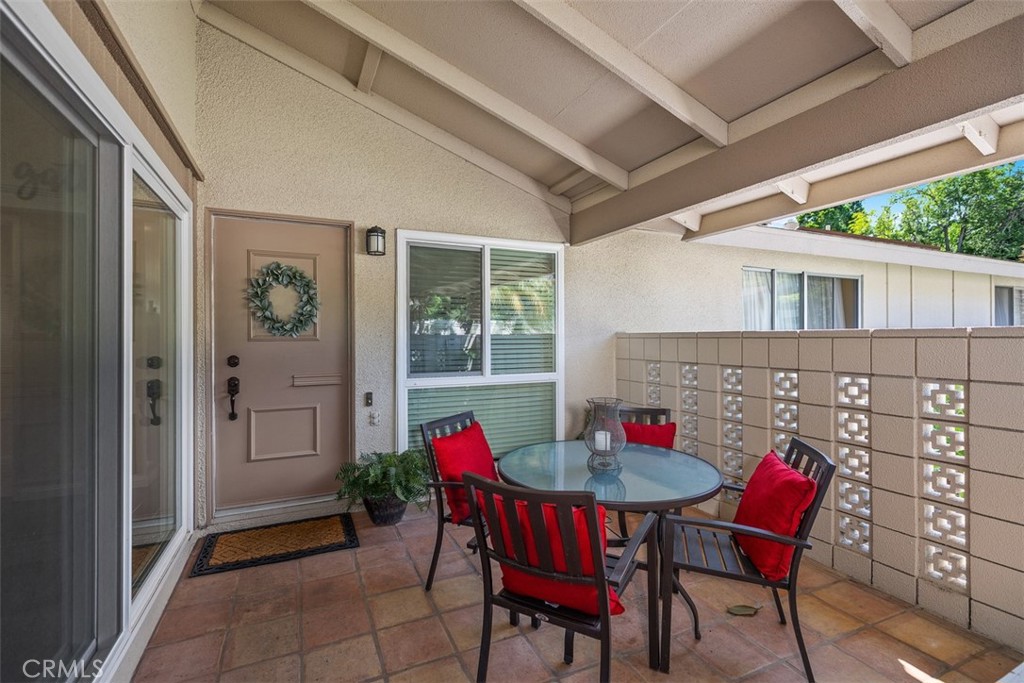 749 Avenida Majorca B