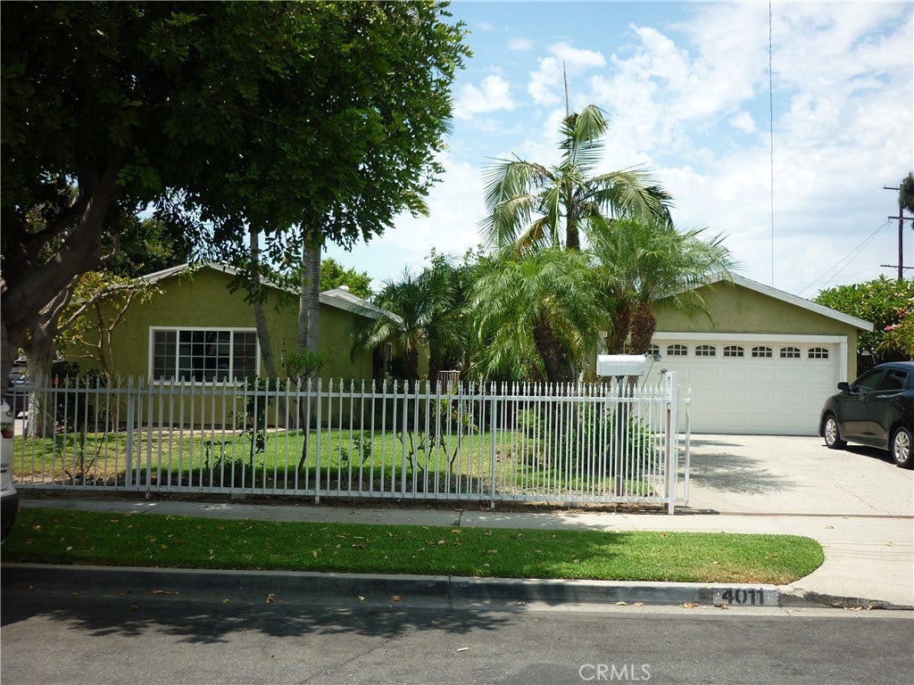4011 Cedar Avenue