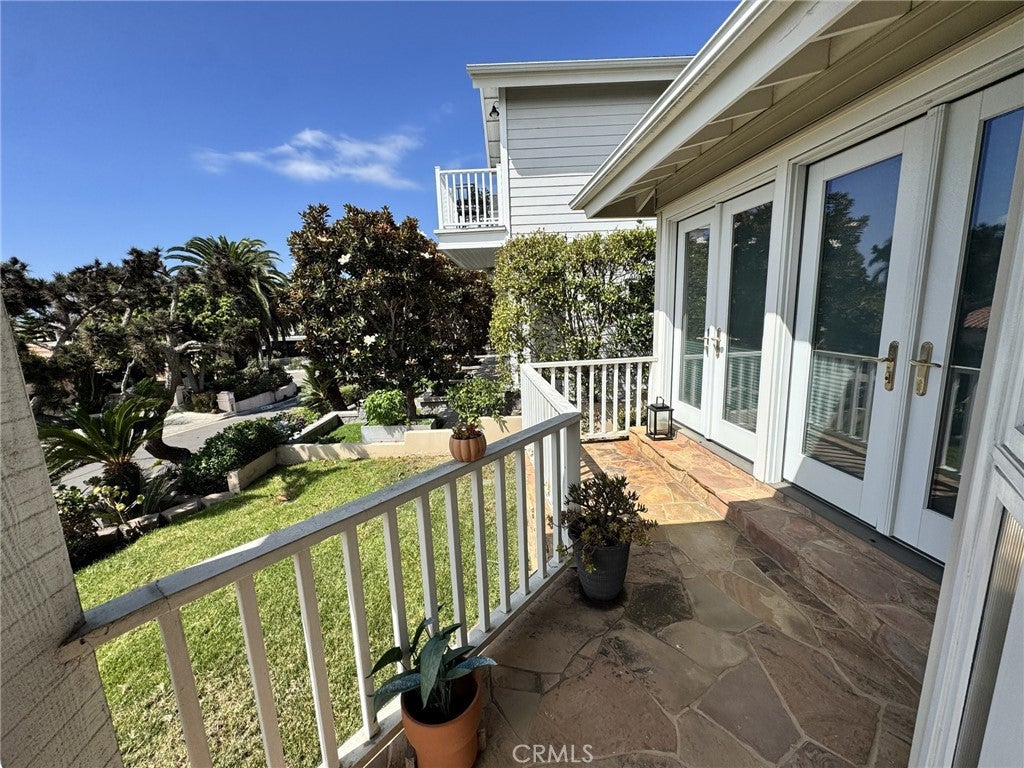 34742 Doheny