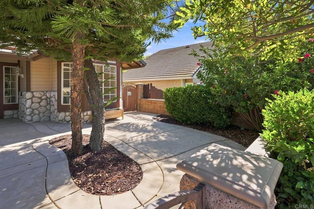 23886 Red Clover Circle