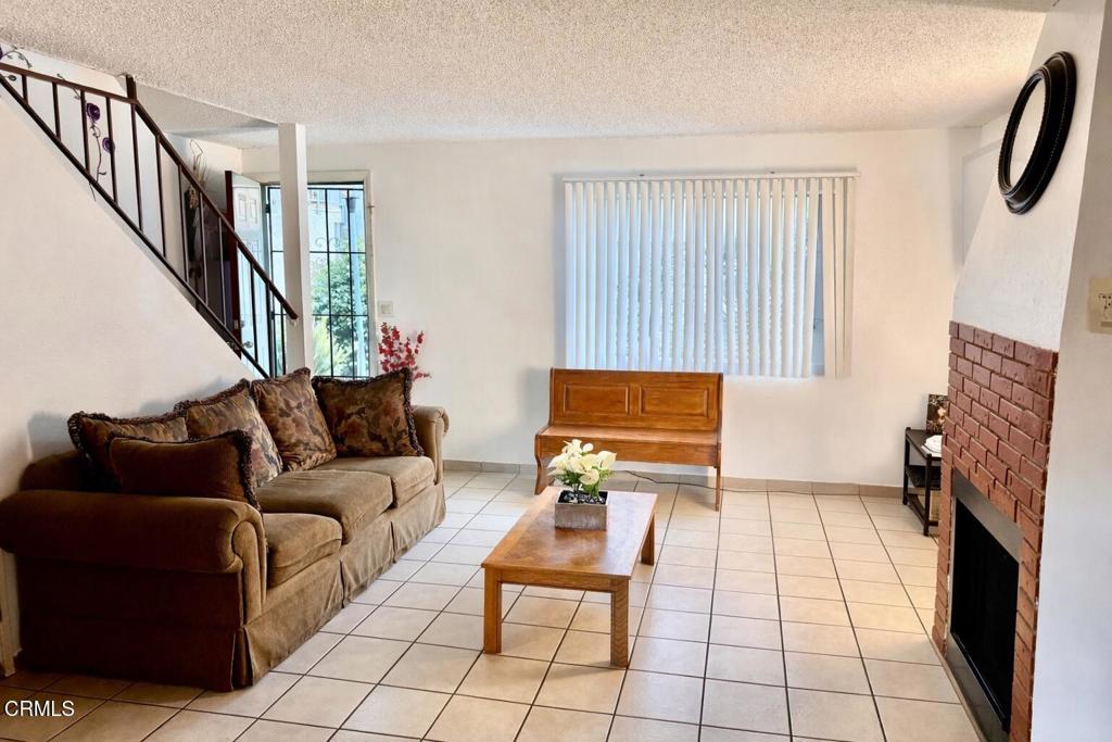 114 E Ventura Street H